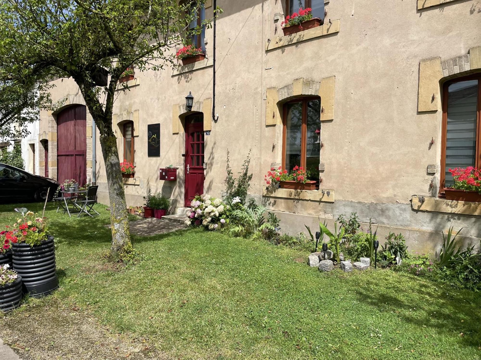 Appartement Bergerie Francique à Lachaussee Extérieur photo